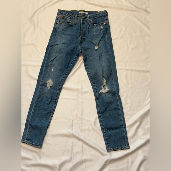 Levi's Denim - Levi’s Wedgie Skinny Women’s Jeans Size 27 – Medium Wash Distressed